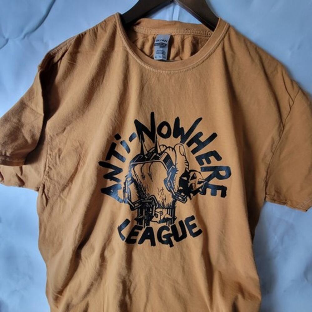 the Anti Nowhere League  band t shirt  size xl burnt orange